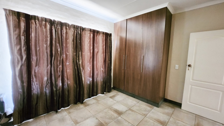 3 Bedroom Property for Sale in Wilkoppies North West